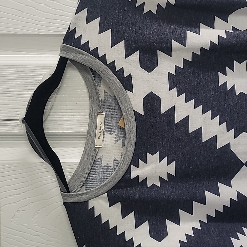 Navy & White Aztec Dress - Picture 4 of 6